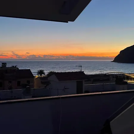 La Mansarda Sul Mare * Рива-Тригозо