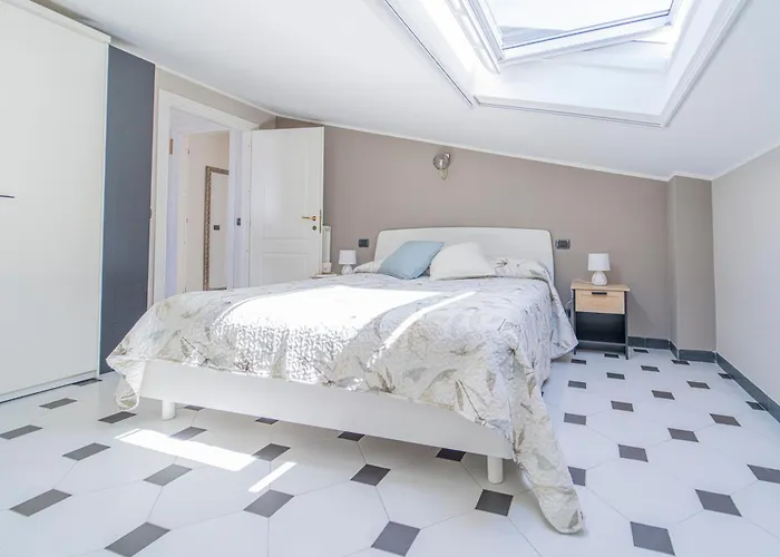La Mansarda Sul Mare Apartmán *